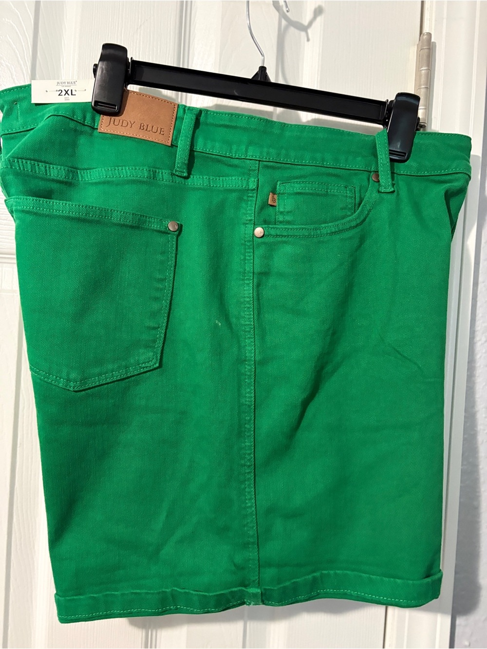 Nwt Judy Blue Kelly Green high waisted jean shorts - Picture 10 of 10